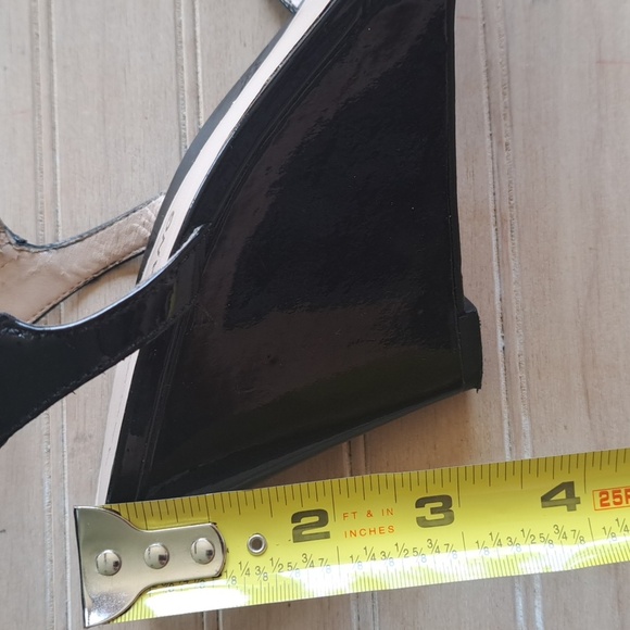 Arturo Chiang Black Patent Leather Peep Toe Ankle Strap Wedge Heels - Picture 12 of 14